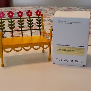 NIB Korres Santorini Grape Velvet Skin Drink.